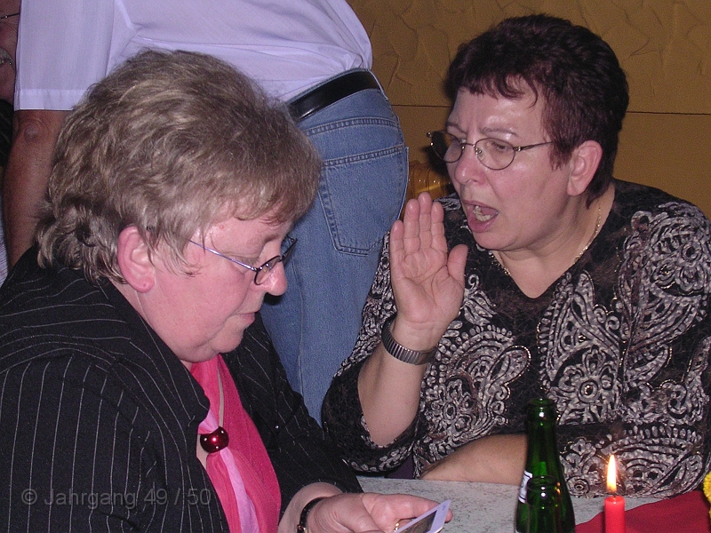 feier2005-11.JPG - Helga Rommel (Stickler) - Maria Schless (Münz)